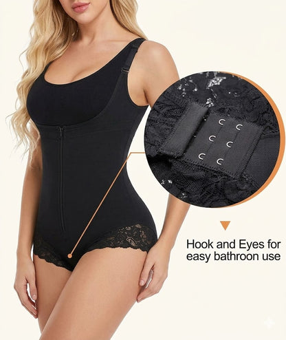 Close-up of the front zipper and inner hooks on Formiva postpartum tummy control faja for easy bathroom use.